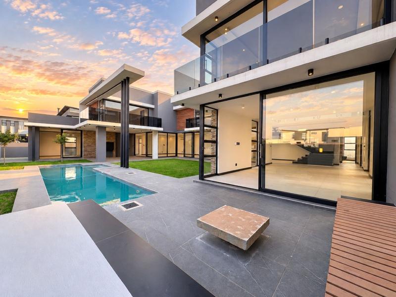 5 Bedroom Property for Sale in Midstream Heights Gauteng