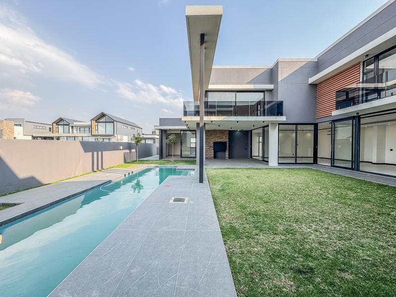 5 Bedroom Property for Sale in Midstream Heights Gauteng