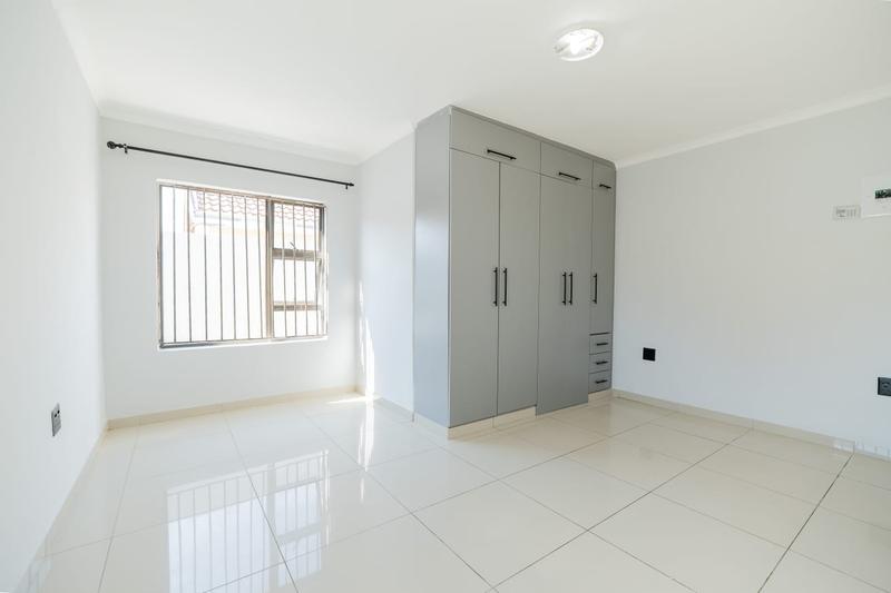 To Let 1 Bedroom Property for Rent in Protea Glen Gauteng