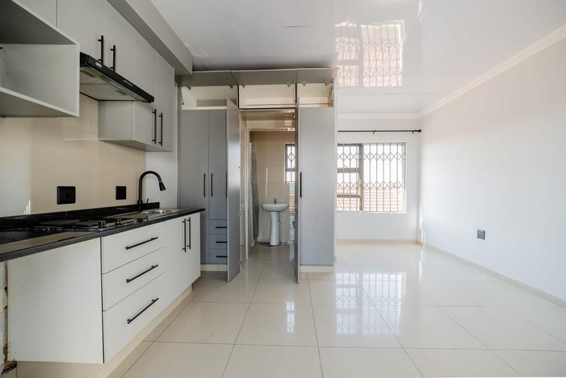 To Let 1 Bedroom Property for Rent in Protea Glen Gauteng