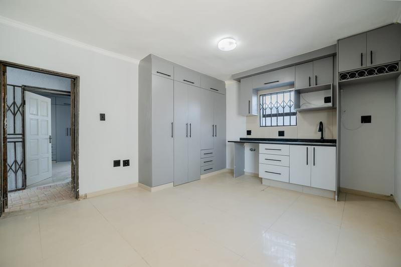 To Let 1 Bedroom Property for Rent in Protea Glen Gauteng
