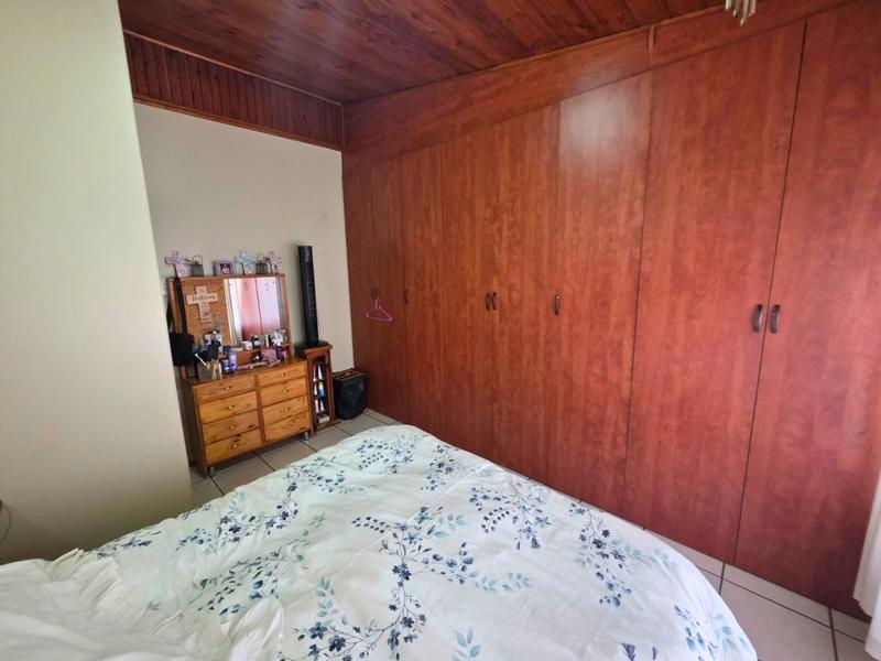 To Let 2 Bedroom Property for Rent in Nimrodpark Gauteng