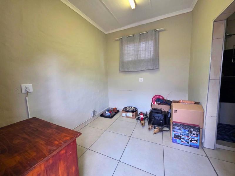 To Let 2 Bedroom Property for Rent in Nimrodpark Gauteng