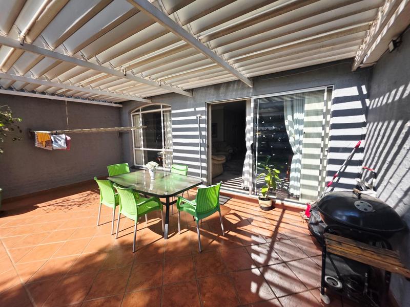 3 Bedroom Property for Sale in Aston Manor Gauteng