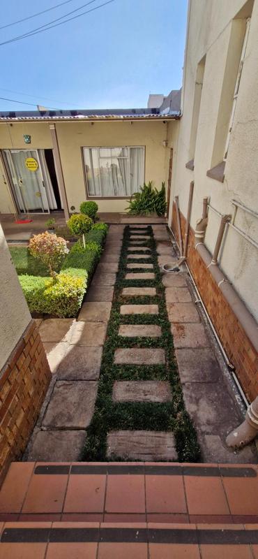 4 Bedroom Property for Sale in Geduld Gauteng