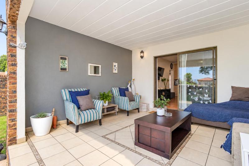 2 Bedroom Property for Sale in North Riding Gauteng