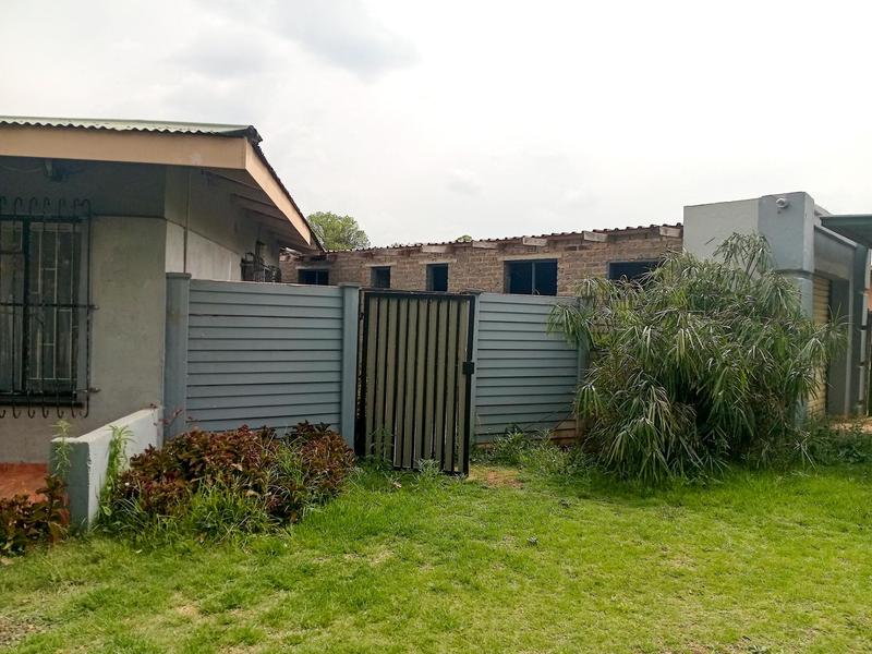 4 Bedroom Property for Sale in Vanderbijlpark CW 1 Gauteng