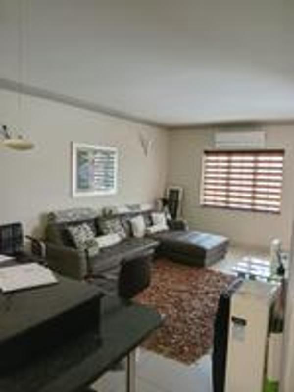 2 Bedroom Property for Sale in Peacehaven Gauteng