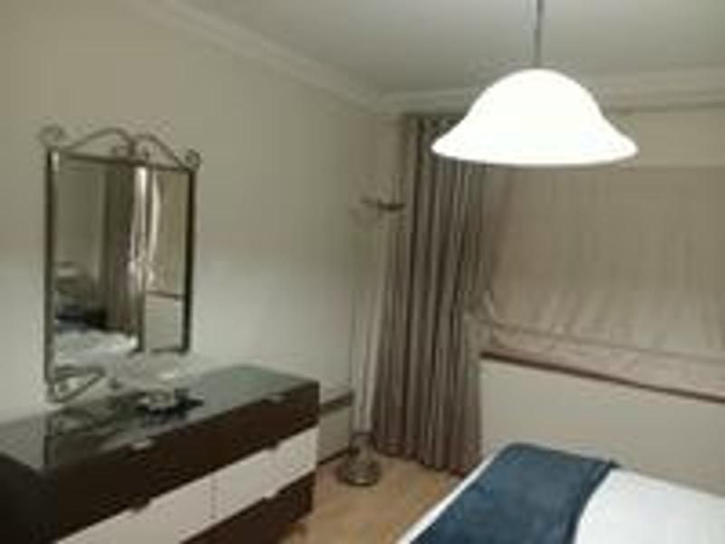 2 Bedroom Property for Sale in Peacehaven Gauteng