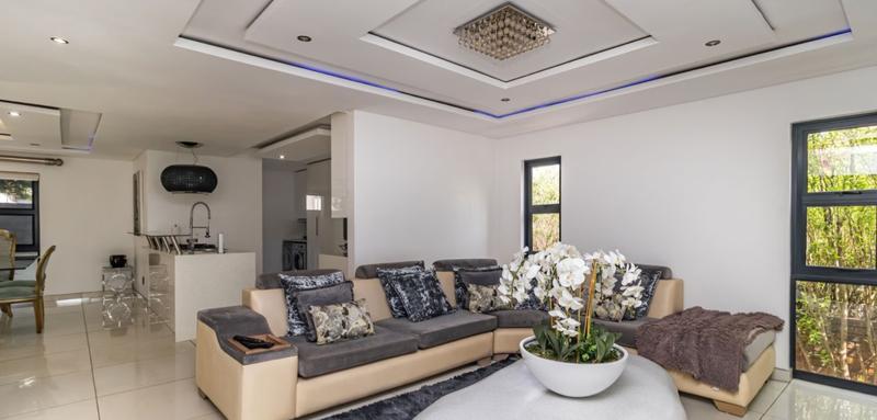 4 Bedroom Property for Sale in Glen Erasmia Gauteng