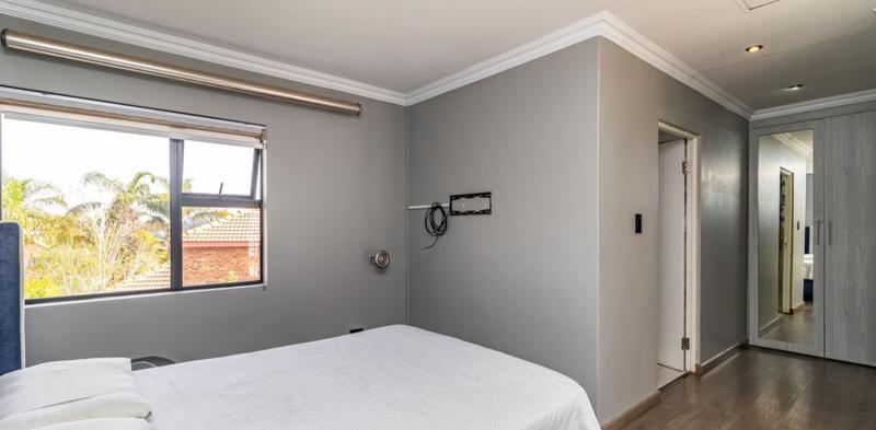 4 Bedroom Property for Sale in Glen Erasmia Gauteng