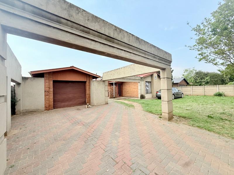 3 Bedroom Property for Sale in Vanderbijlpark CE 2 Gauteng