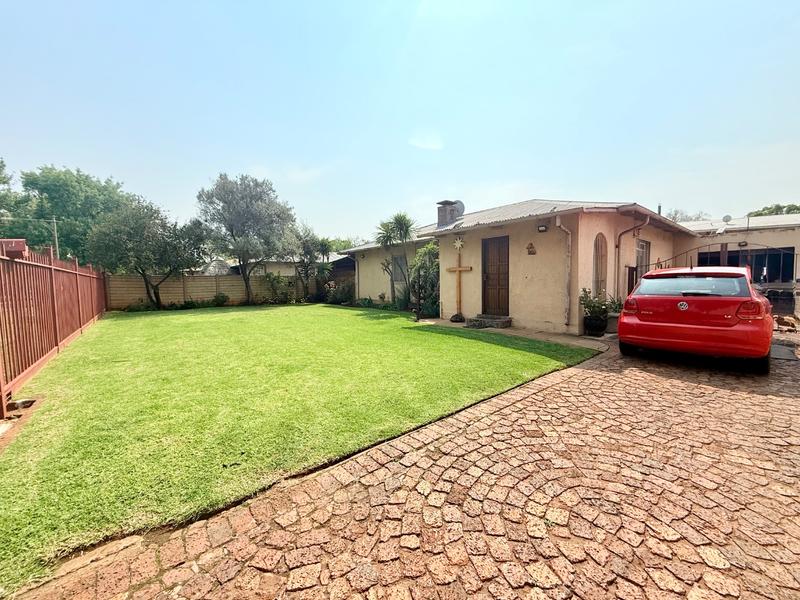 3 Bedroom Property for Sale in Vanderbijlpark CW 1 Gauteng