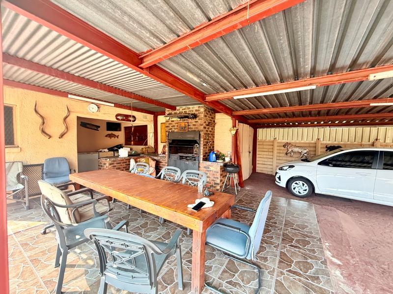 3 Bedroom Property for Sale in Vanderbijlpark CW 1 Gauteng