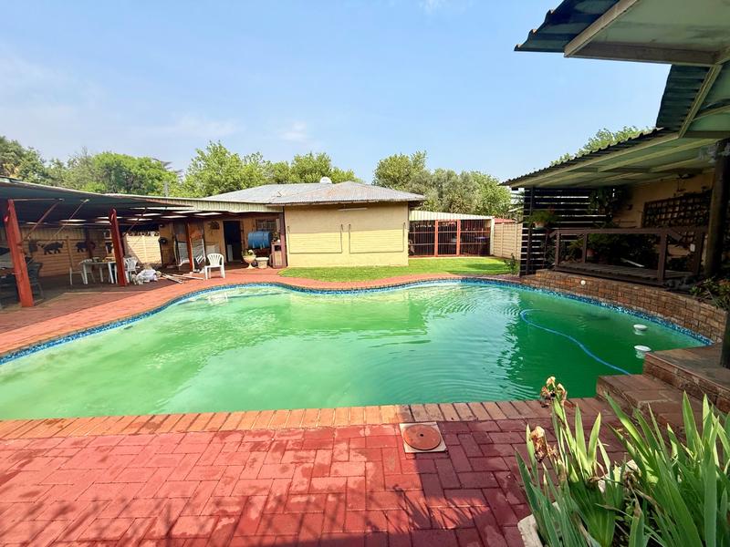 3 Bedroom Property for Sale in Vanderbijlpark CW 1 Gauteng