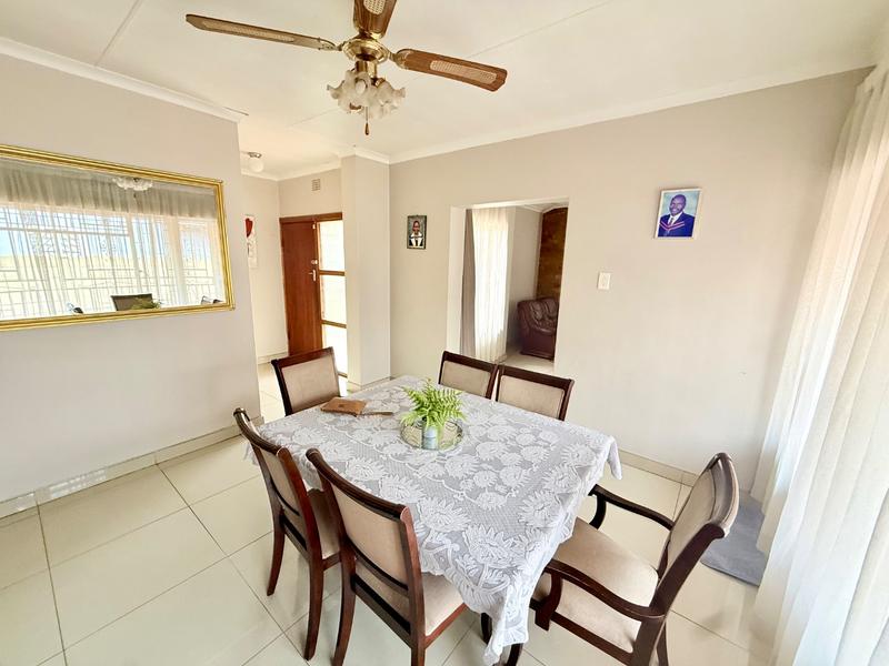 3 Bedroom Property for Sale in Vanderbijlpark SE 6 Gauteng