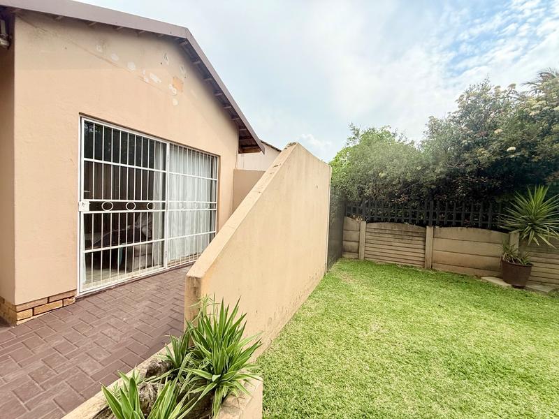 3 Bedroom Property for Sale in Vanderbijlpark SE 6 Gauteng