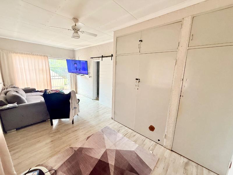 3 Bedroom Property for Sale in Vanderbijlpark SE 6 Gauteng