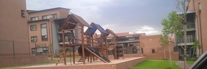 2 Bedroom Property for Sale in Vorna Valley Gauteng