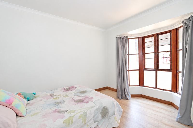 2 Bedroom Property for Sale in Morningside Gauteng