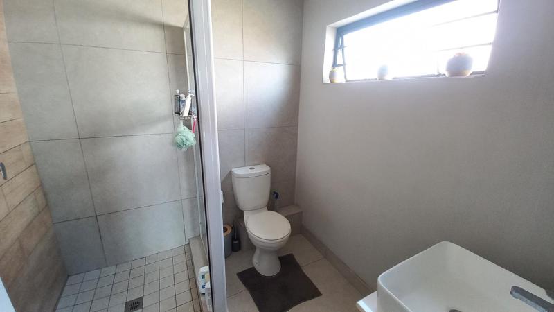 3 Bedroom Property for Sale in Glen Marais Gauteng