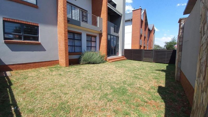 3 Bedroom Property for Sale in Glen Marais Gauteng