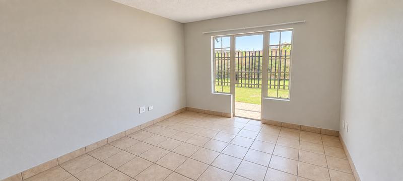 1 Bedroom Property for Sale in Kosmosdal Gauteng