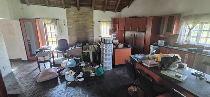 7 Bedroom Property for Sale in Mnandi Gauteng