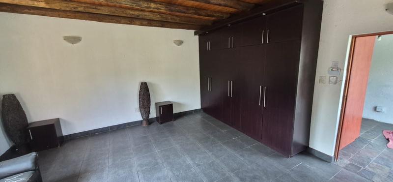 7 Bedroom Property for Sale in Mnandi Gauteng
