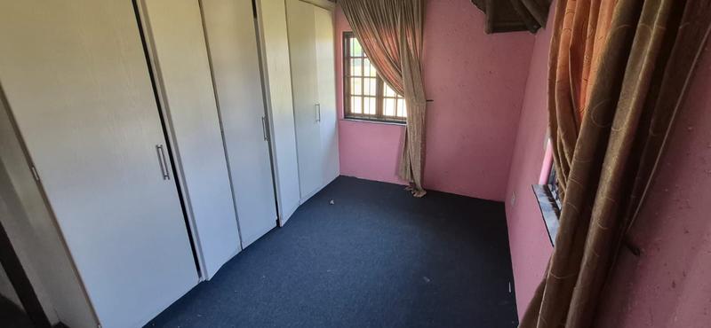 7 Bedroom Property for Sale in Mnandi Gauteng