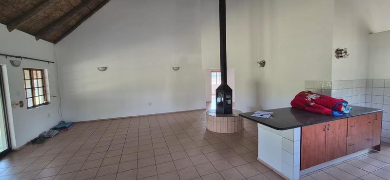7 Bedroom Property for Sale in Mnandi Gauteng