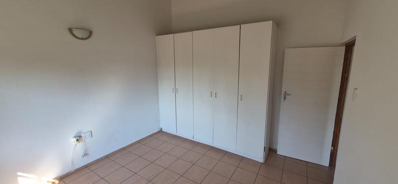7 Bedroom Property for Sale in Mnandi Gauteng