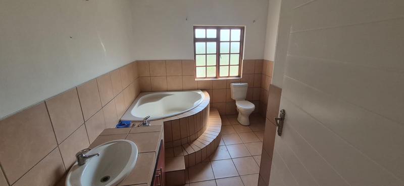 7 Bedroom Property for Sale in Mnandi Gauteng