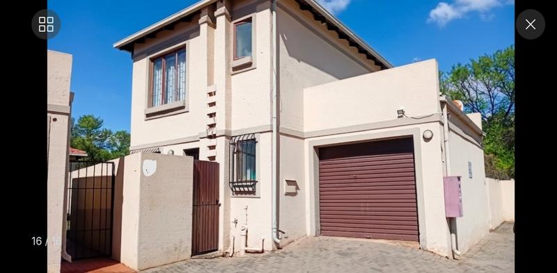 3 Bedroom Property for Sale in Rooihuiskraal North Gauteng