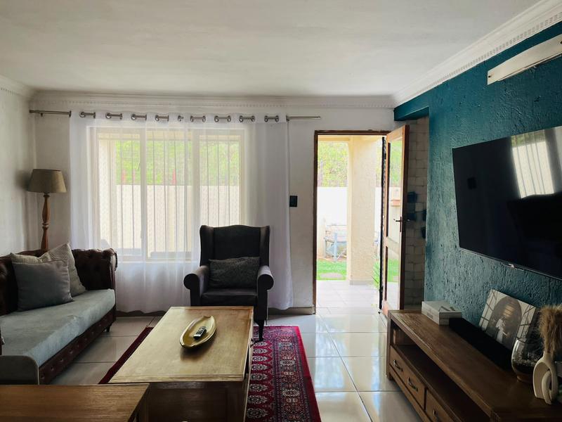 3 Bedroom Property for Sale in Rooihuiskraal North Gauteng