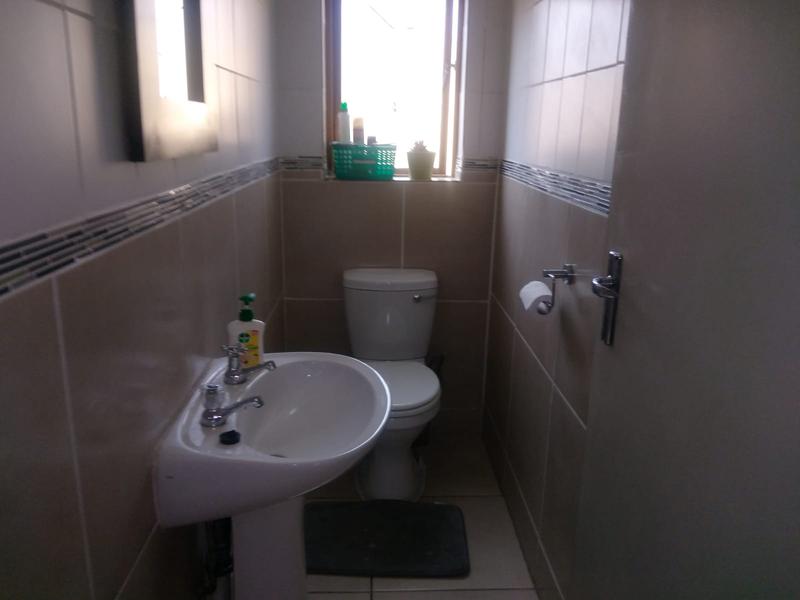 3 Bedroom Property for Sale in Rooihuiskraal North Gauteng
