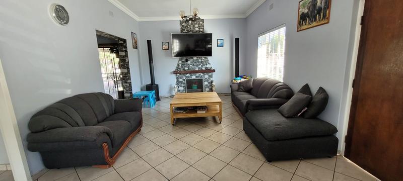 3 Bedroom Property for Sale in Brackenhurst Gauteng