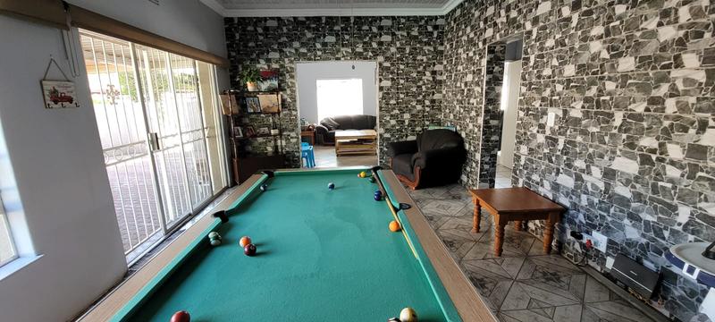 3 Bedroom Property for Sale in Brackenhurst Gauteng