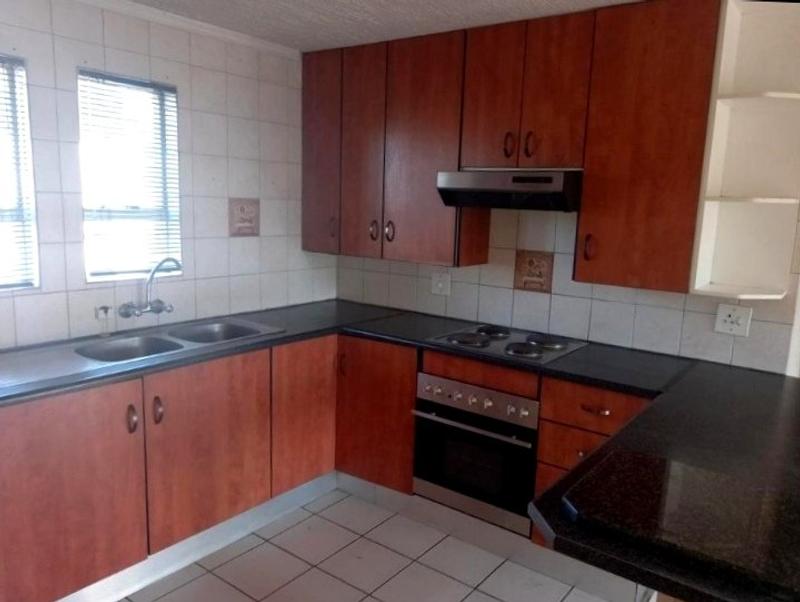 3 Bedroom Property for Sale in Groblerpark Gauteng