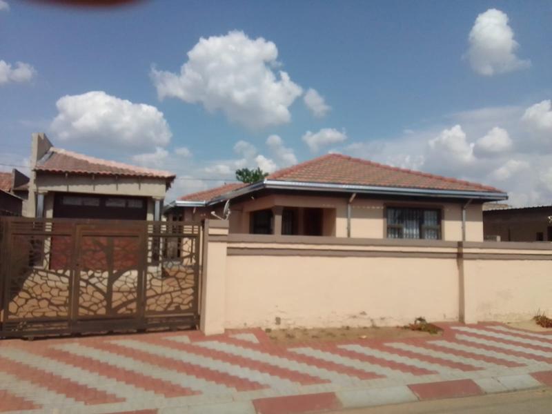 2 Bedroom Property for Sale in Rietvallei AH Gauteng