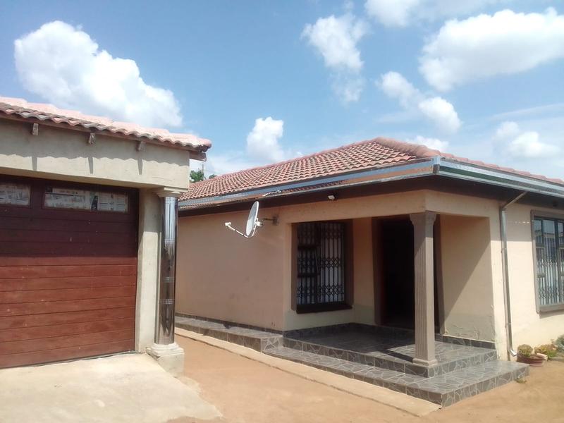 2 Bedroom Property for Sale in Rietvallei AH Gauteng