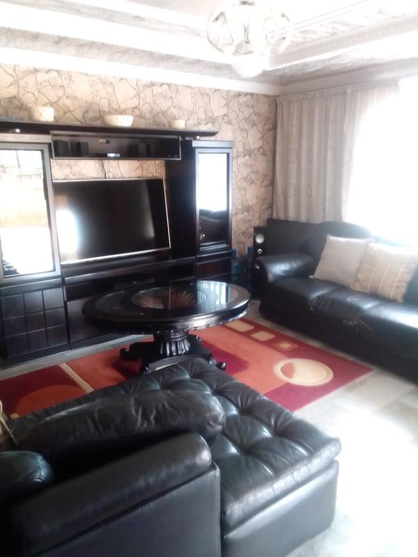 2 Bedroom Property for Sale in Rietvallei AH Gauteng