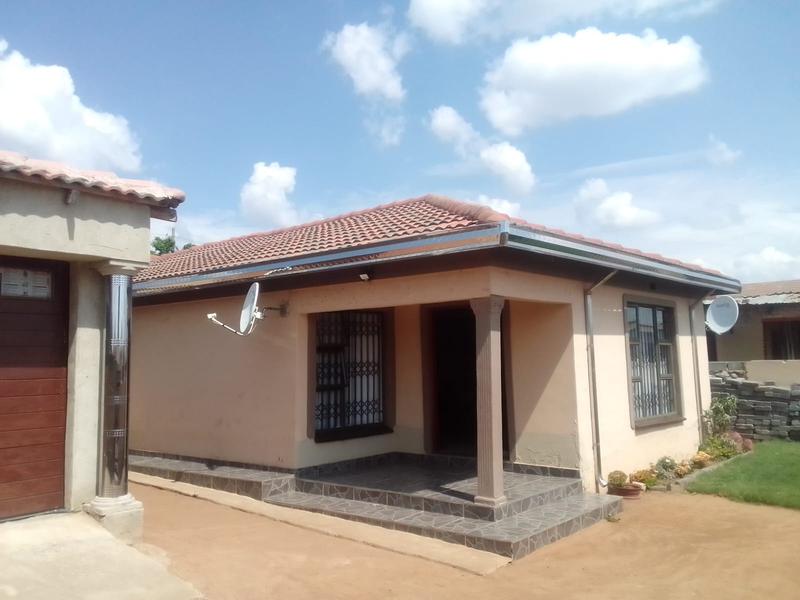 2 Bedroom Property for Sale in Rietvallei AH Gauteng
