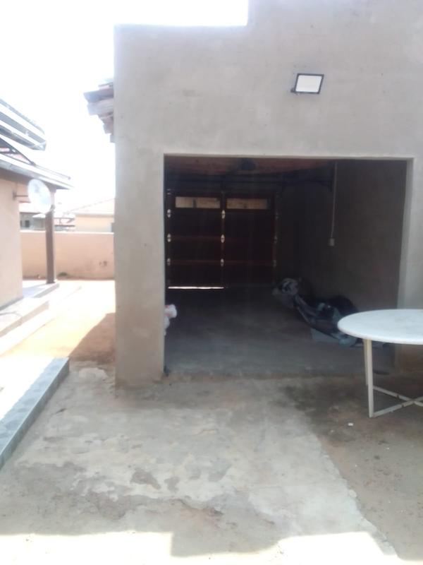 2 Bedroom Property for Sale in Rietvallei AH Gauteng