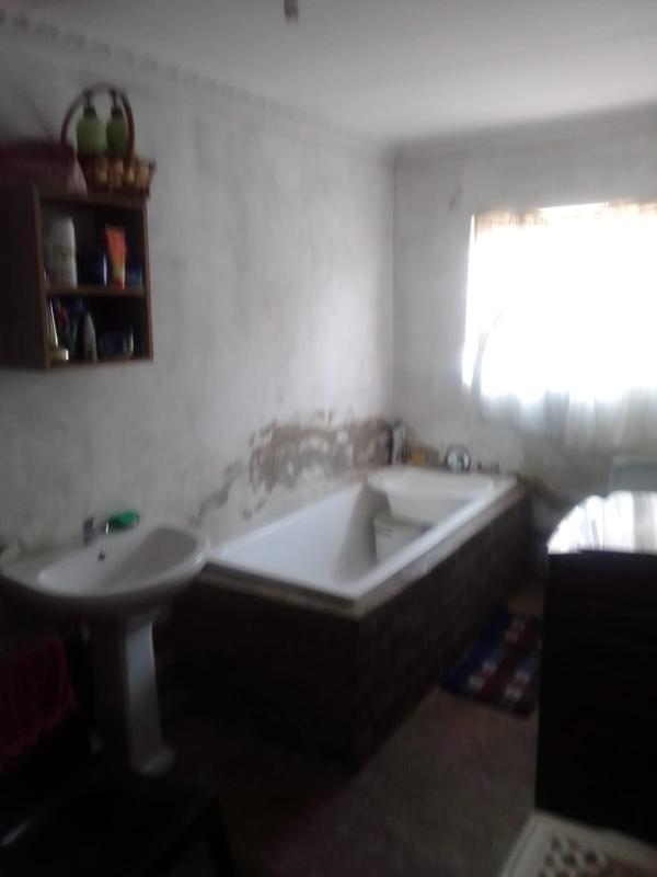 2 Bedroom Property for Sale in Rietvallei AH Gauteng