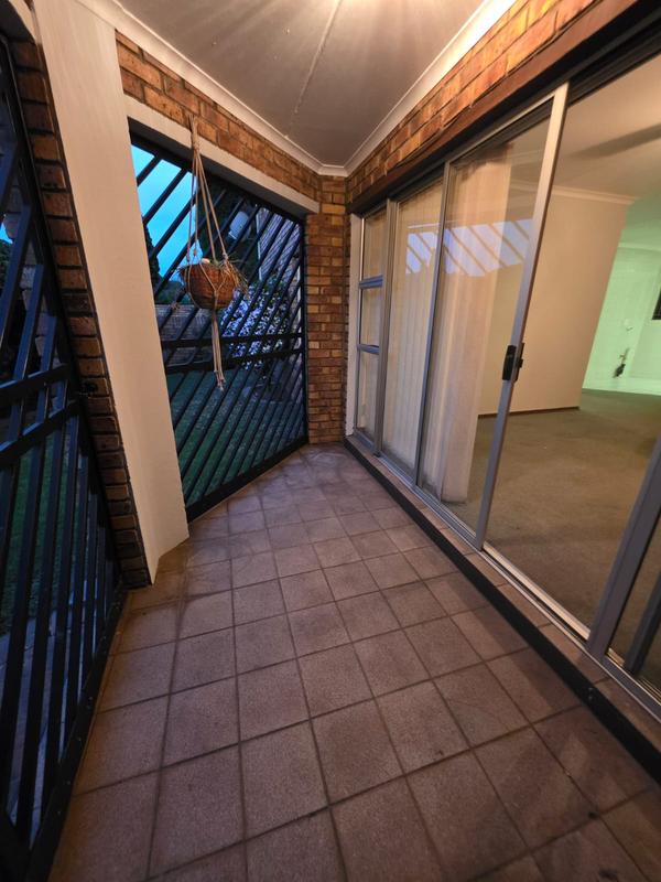 To Let 2 Bedroom Property for Rent in Beyers Park Gauteng