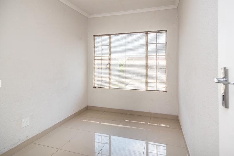 2 Bedroom Property for Sale in Morningside Gauteng