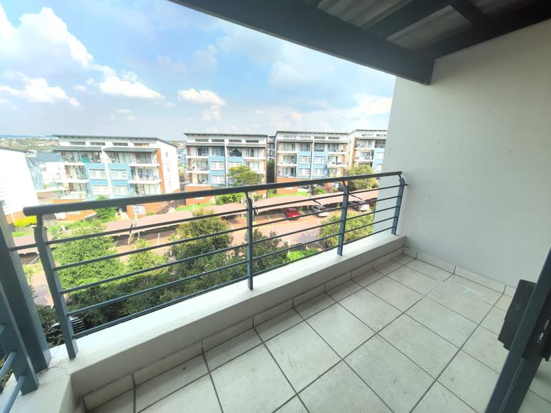 2 Bedroom Property for Sale in Greenstone Hill Gauteng