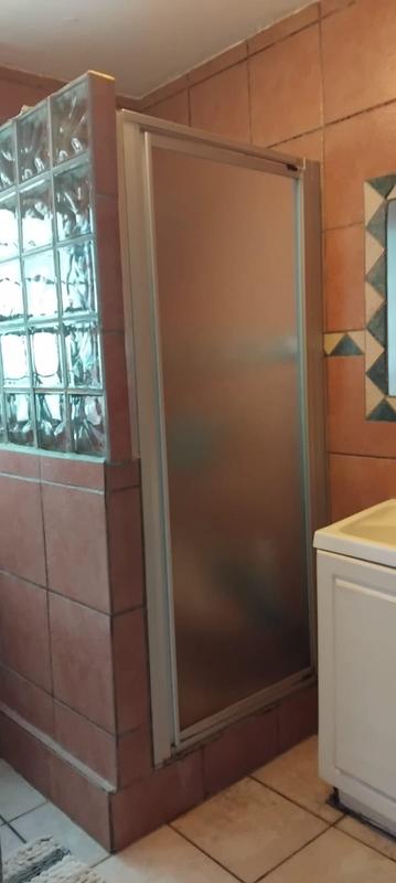 2 Bedroom Property for Sale in Roodekrans Gauteng