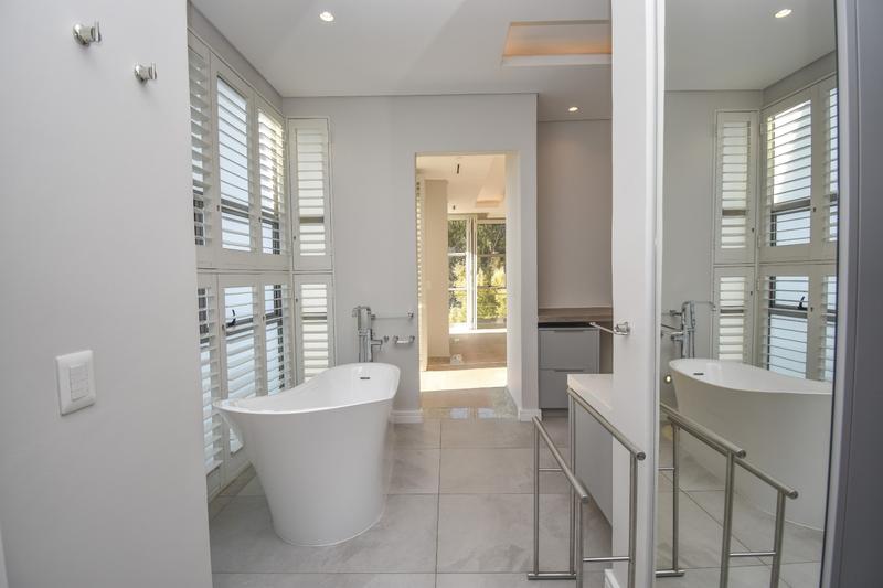 5 Bedroom Property for Sale in Hyde Park Gauteng